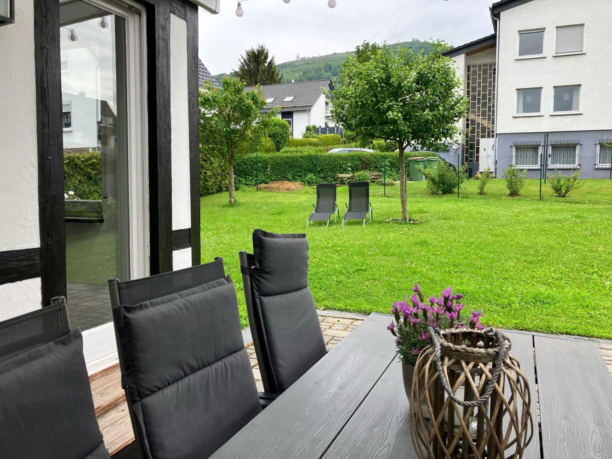 Landhaus Augenblicke In Olsberg - Modernes Ferienhaus Mit Garten Εξωτερικό φωτογραφία